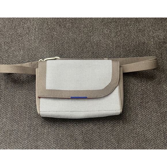 Rothy's The Belt Bag Crossbody Biscotti Brown Tan Clutch Knit Purse - Picture 1 of 6